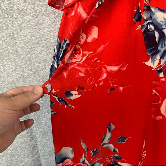 CITY CHIC Women's Plus Size Red Faux Wrap Short Sleeve Dress XXL (24) #509 - Picture 2 of 9